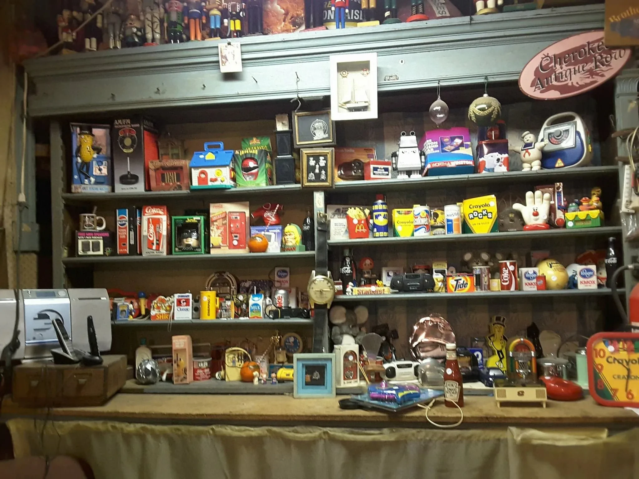 img/4132_antique-diecast-toys-a-collectors-delight.webp