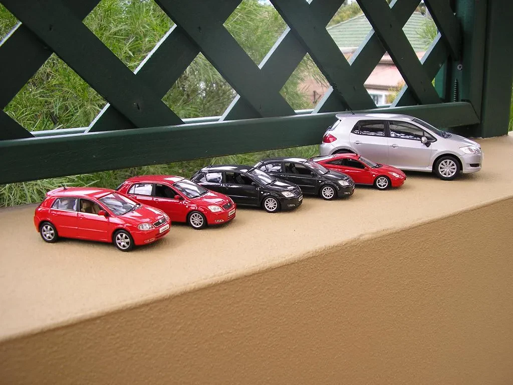 img/4153_thinking-about-a-118-scale-toyota-corolla-diecast-lets-dive-in.webp