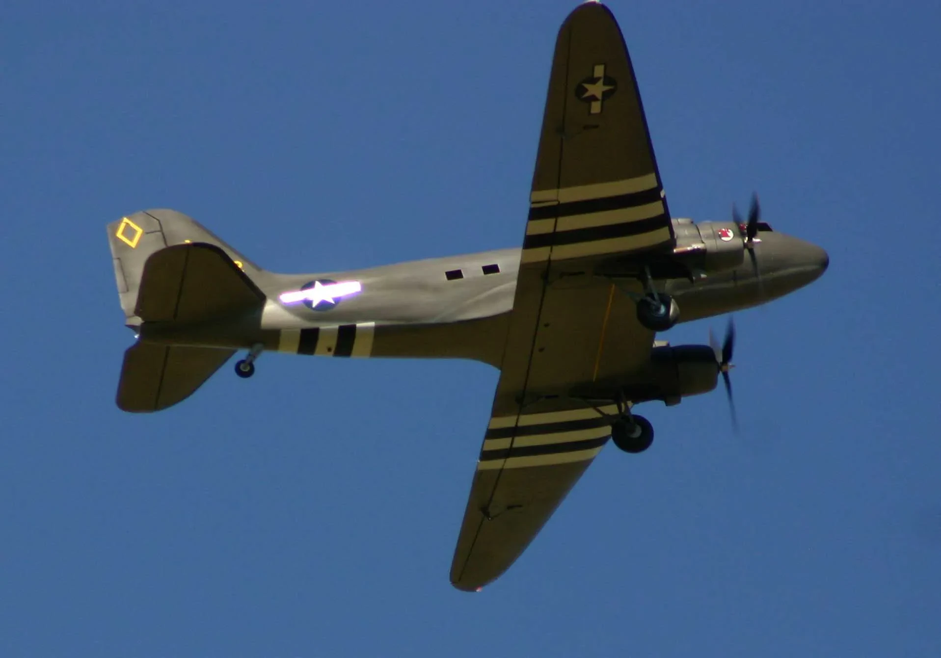img/4156_best-diecast-airplane-makers-a-detailed-look.webp
