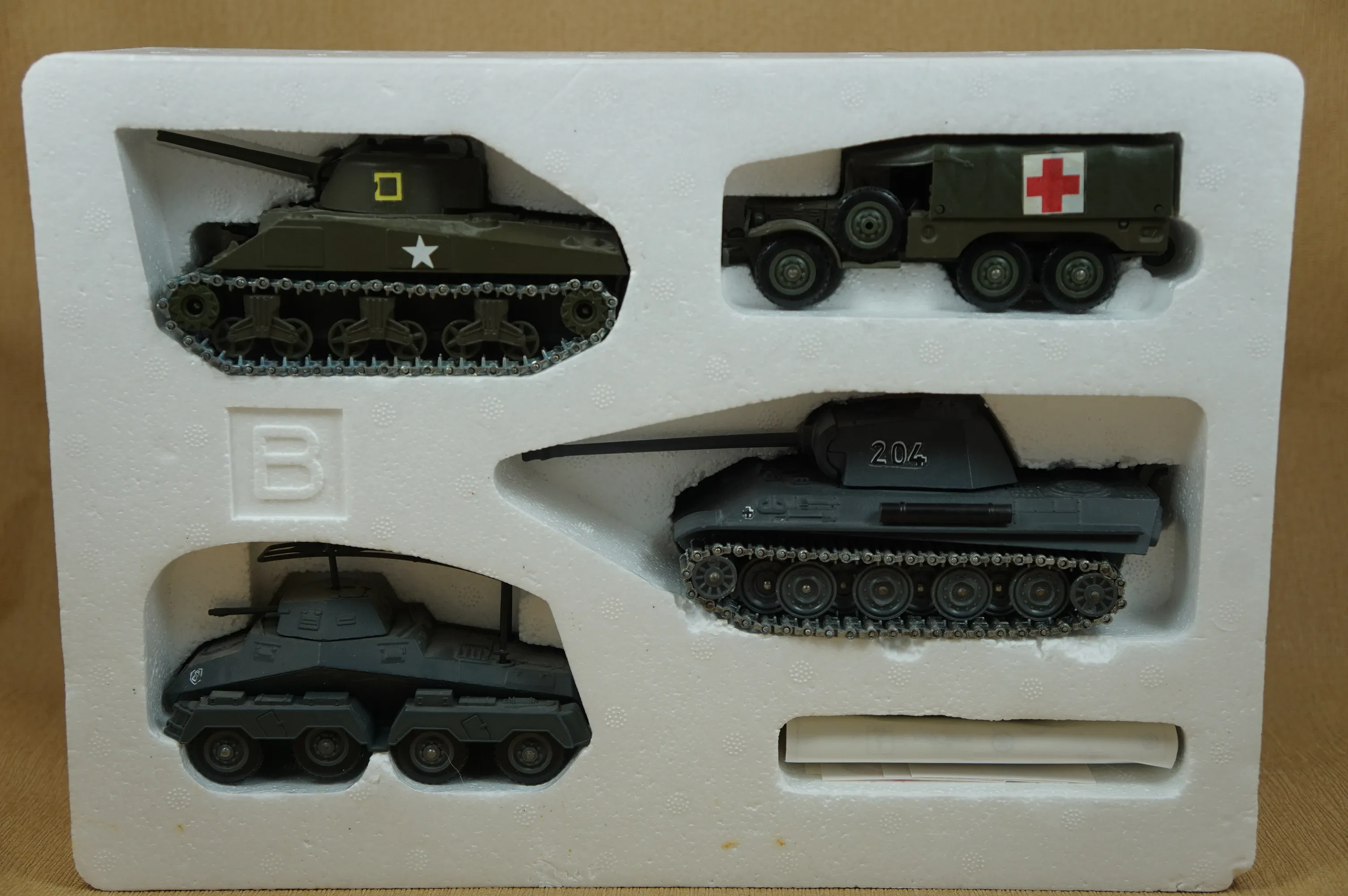 img/4169_lets-talk-about-the-golden-age-of-solido-diecast-models.webp