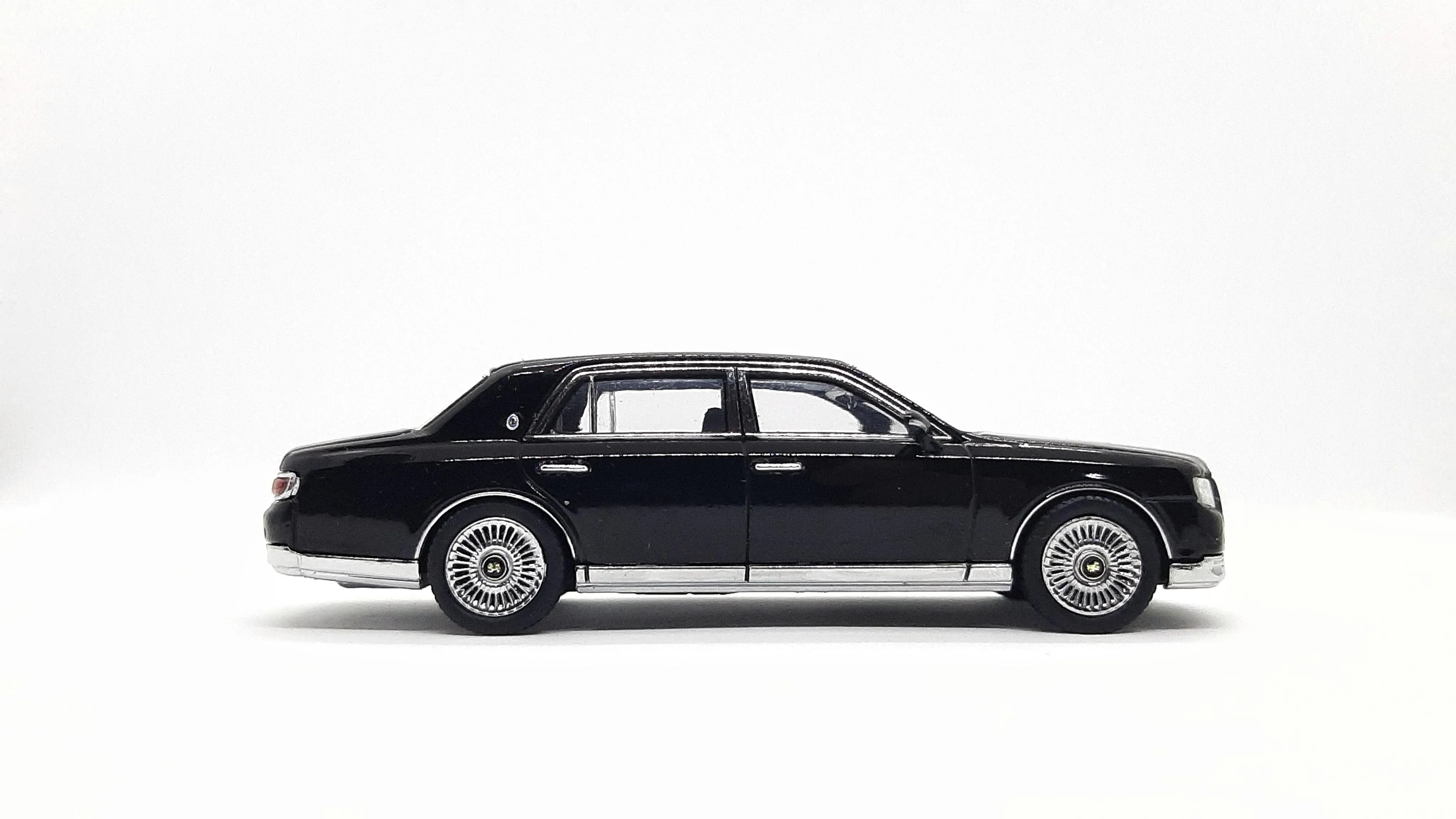 img/4170_japanese-diecast-cars-a-collectors-guide.webp