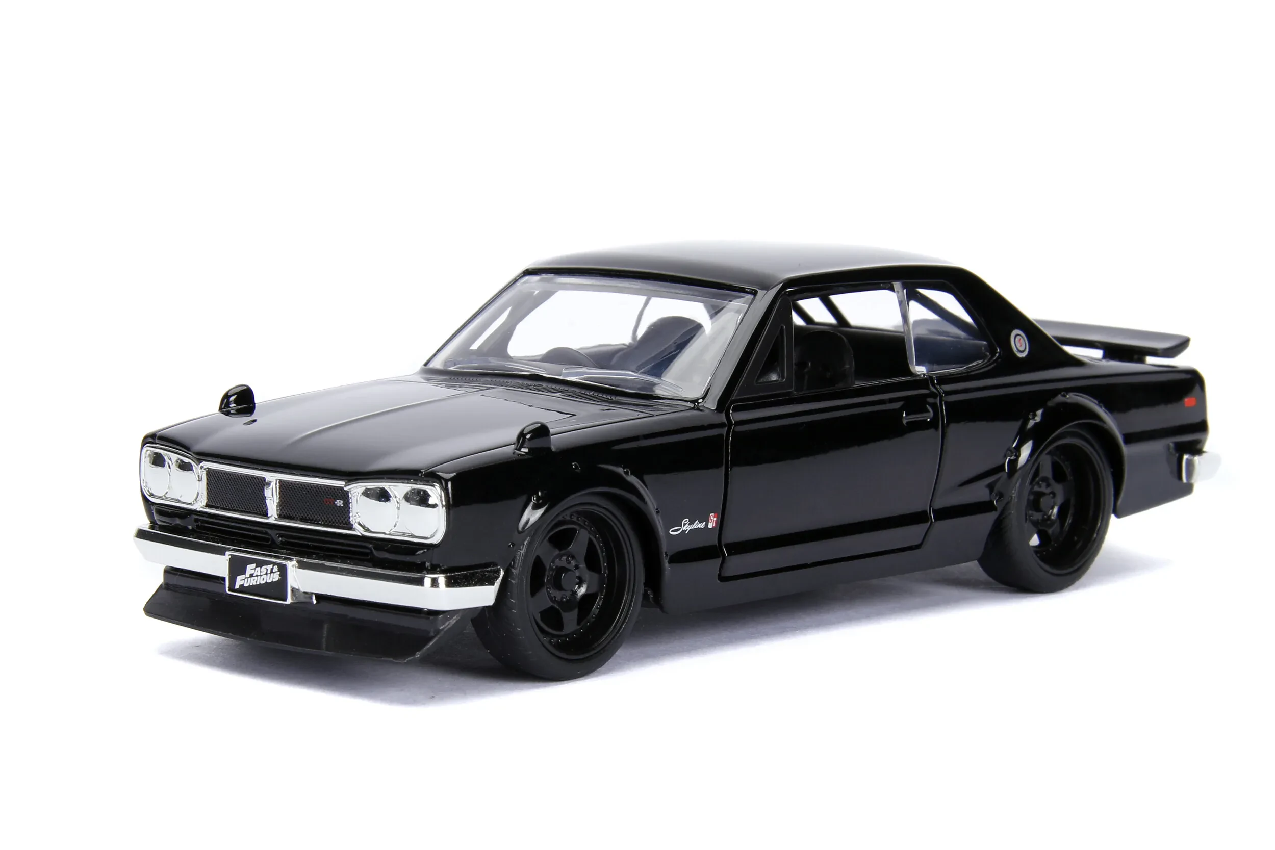1:18 scale Nissan GT-R diecast