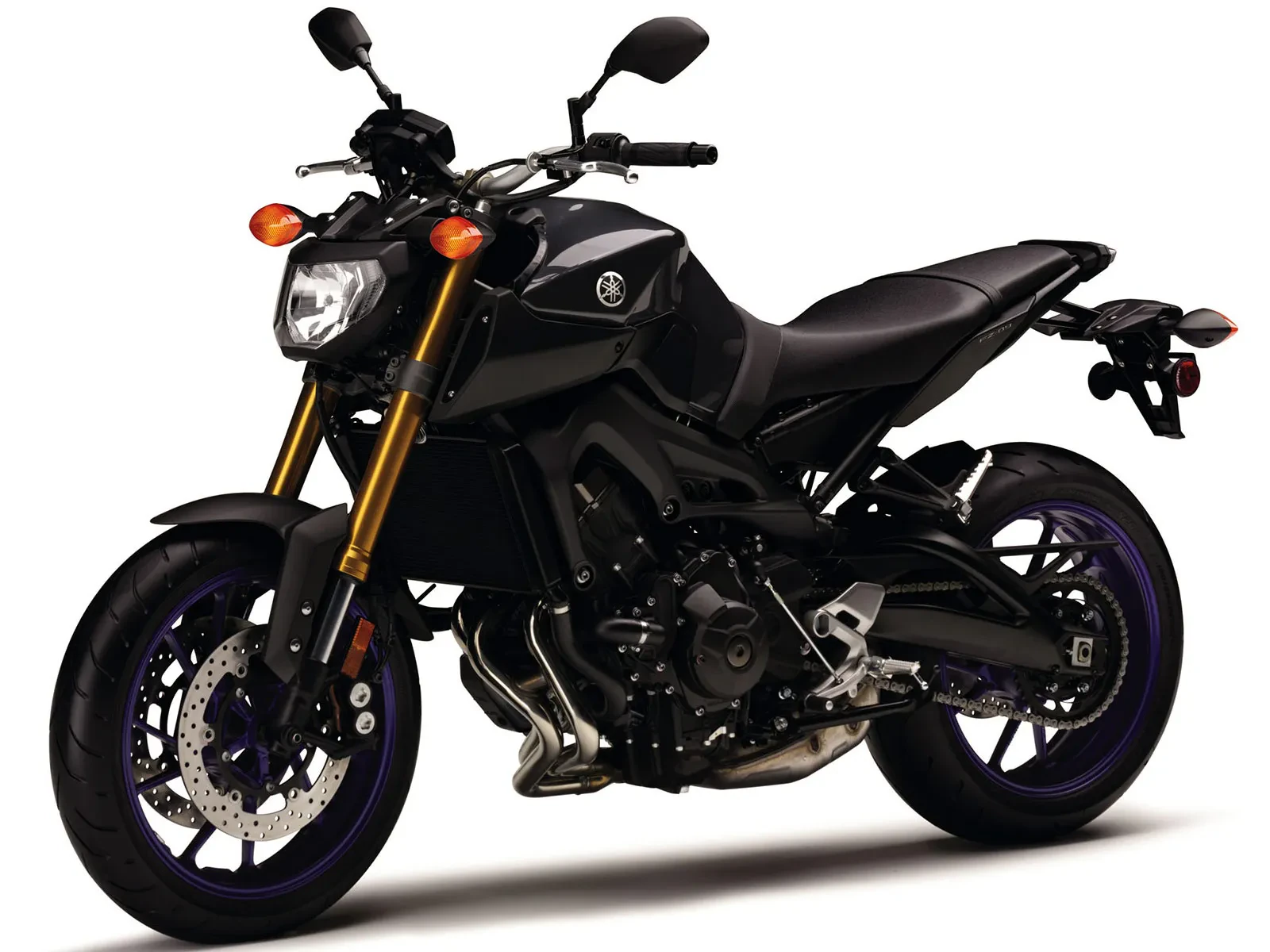Yamaha FZ-09 1:24 diecast model