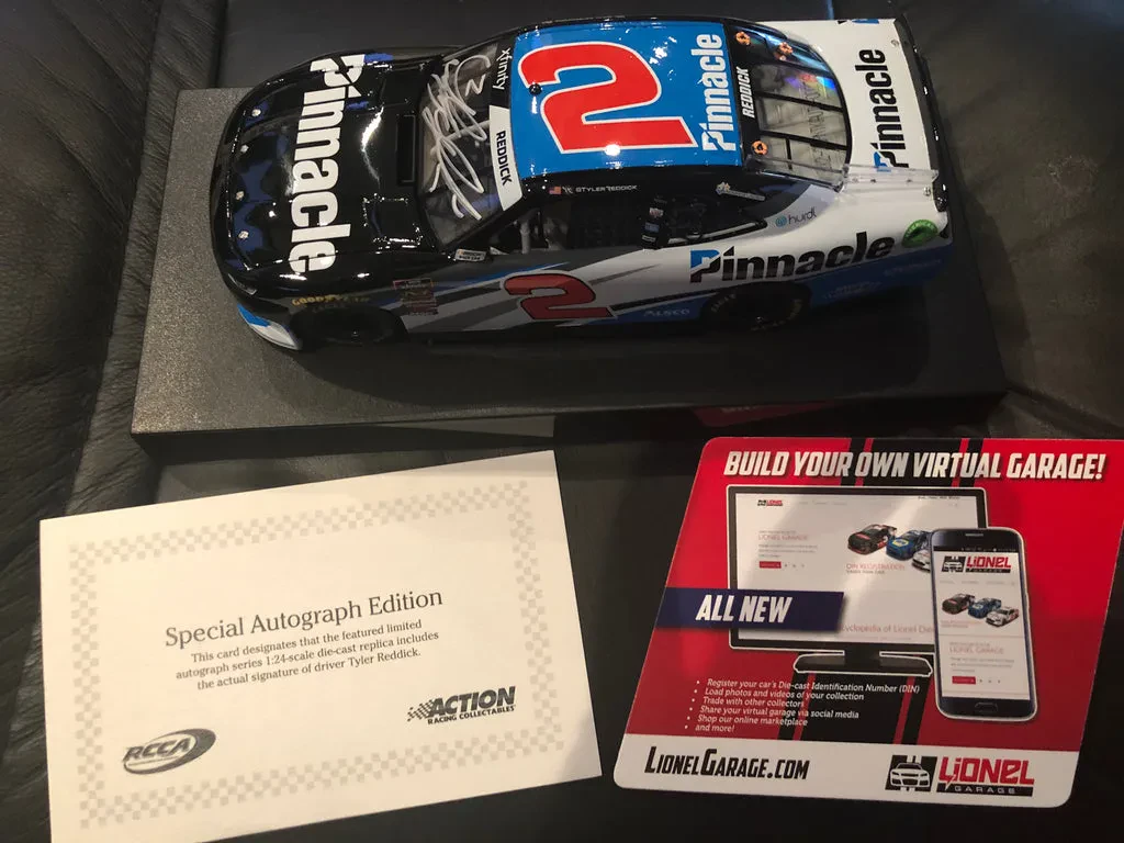 Mack Pinnacle Diecast