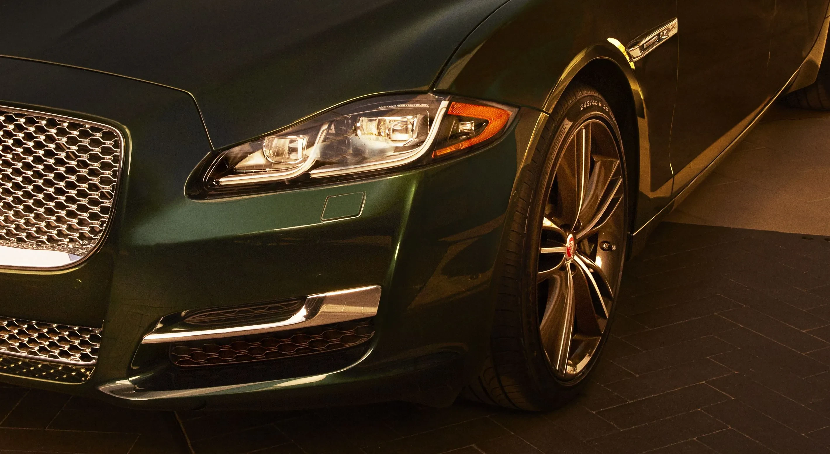 Jaguar XJ Diecast Collection
