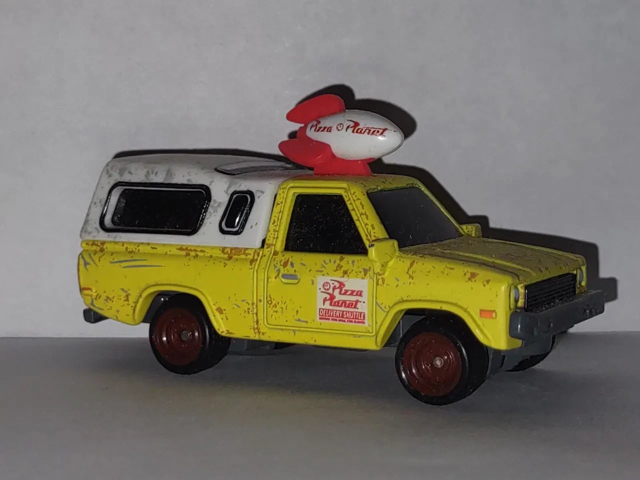 Hot Wheels Pizza Planet Truck