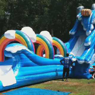 img/4298_diecast-water-slides-a-fun-dive-into-the-hobby.webp