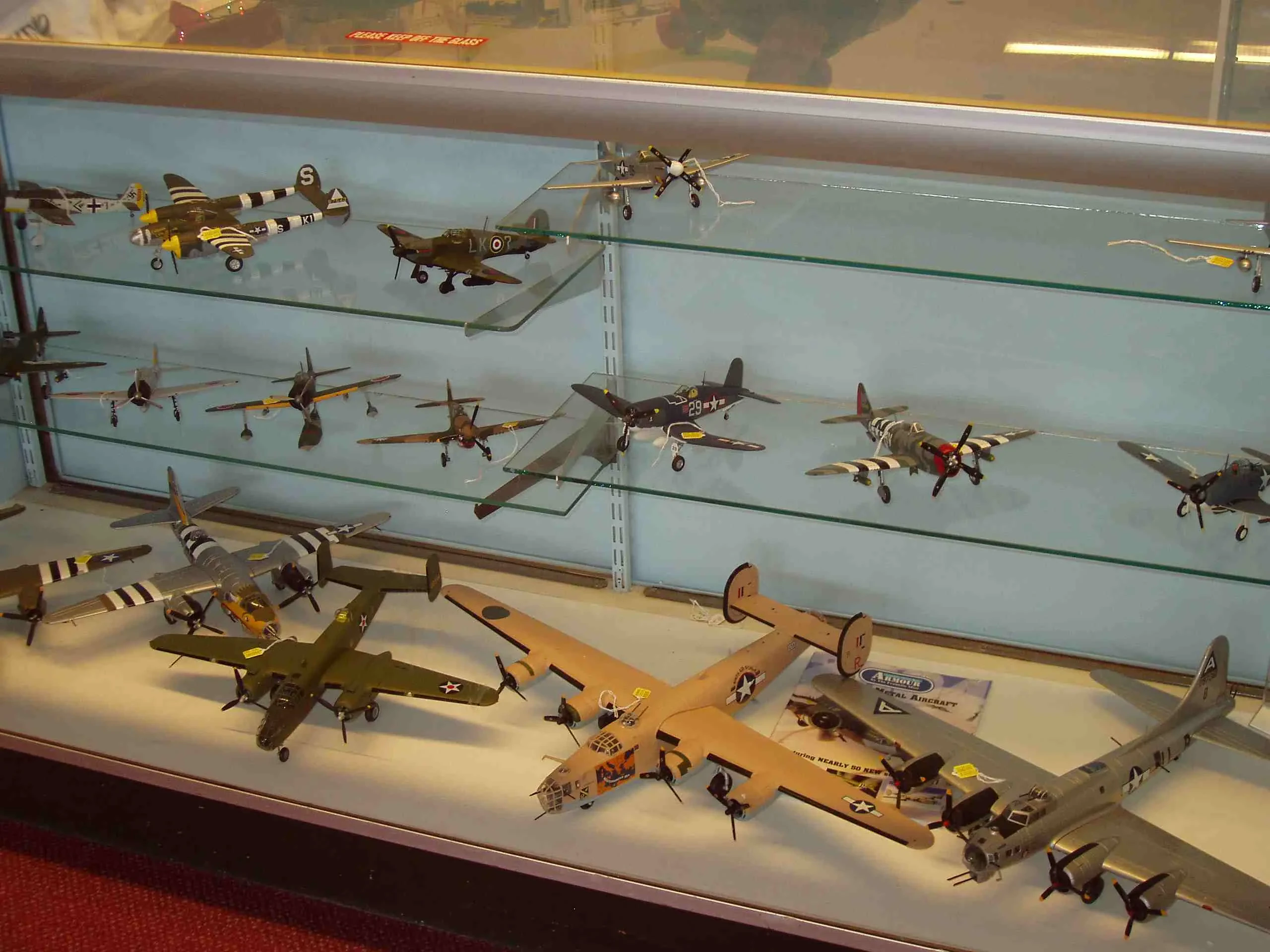 img/4310_finding-awesome-diecast-airplanes-near-you.webp