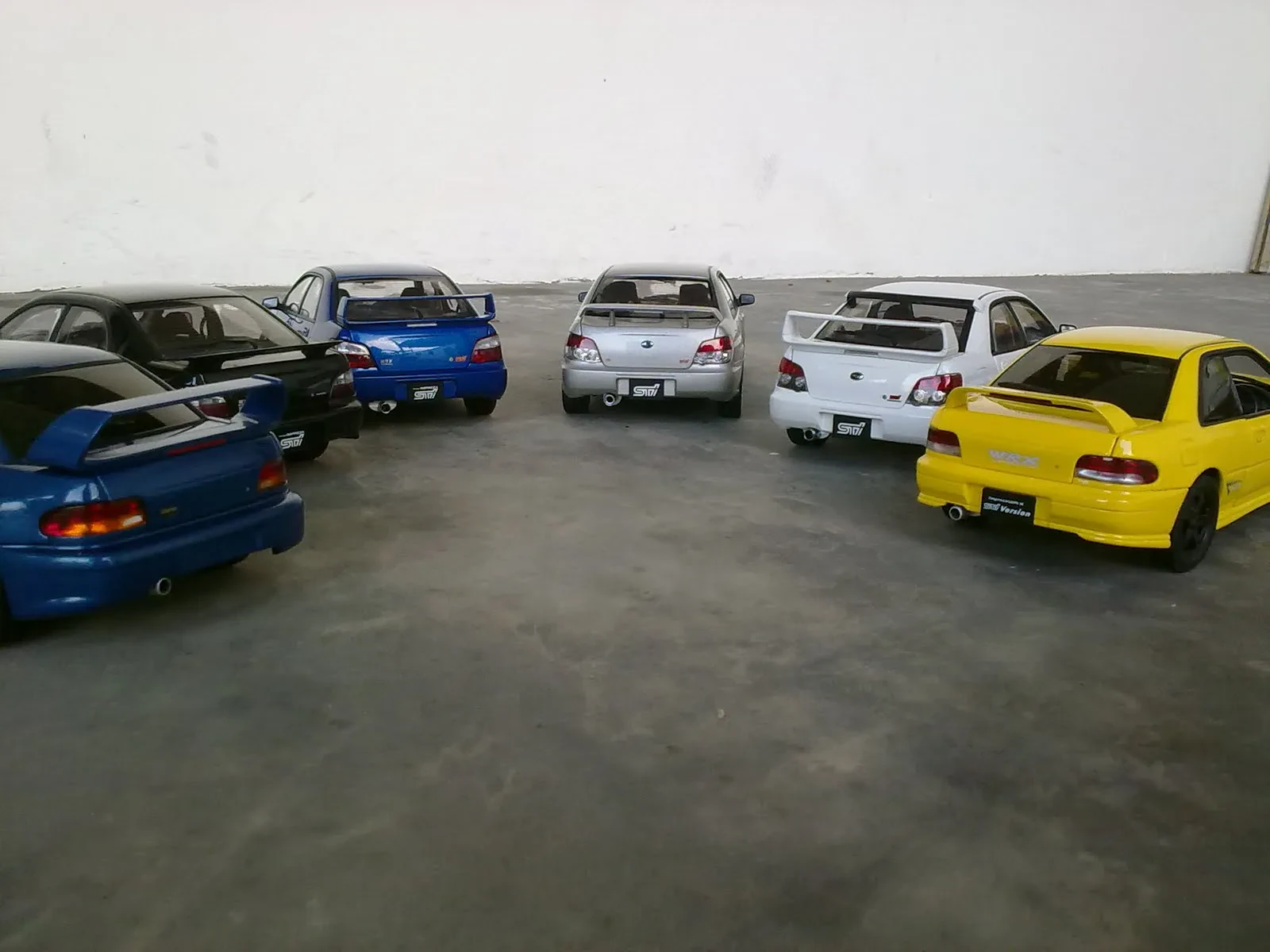 img/4320_collecting-little-subarus-a-look-at-subaru-diecast-model-cars-in-2024.webp