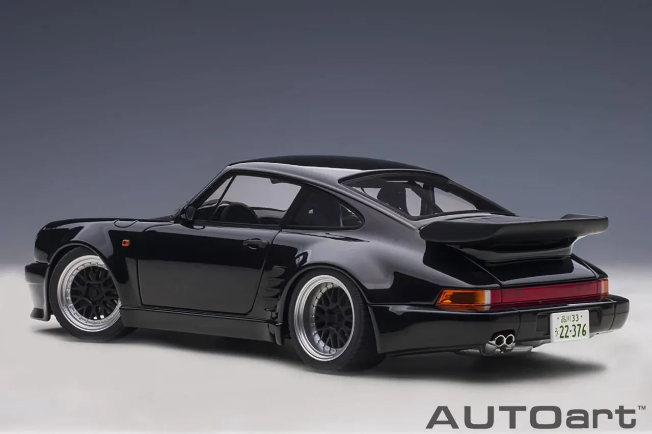 Black Autoart Porsche 911