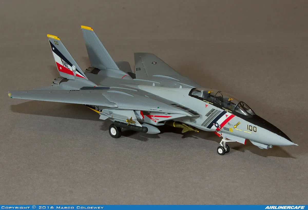 Revell F-14 Tomcat 2024