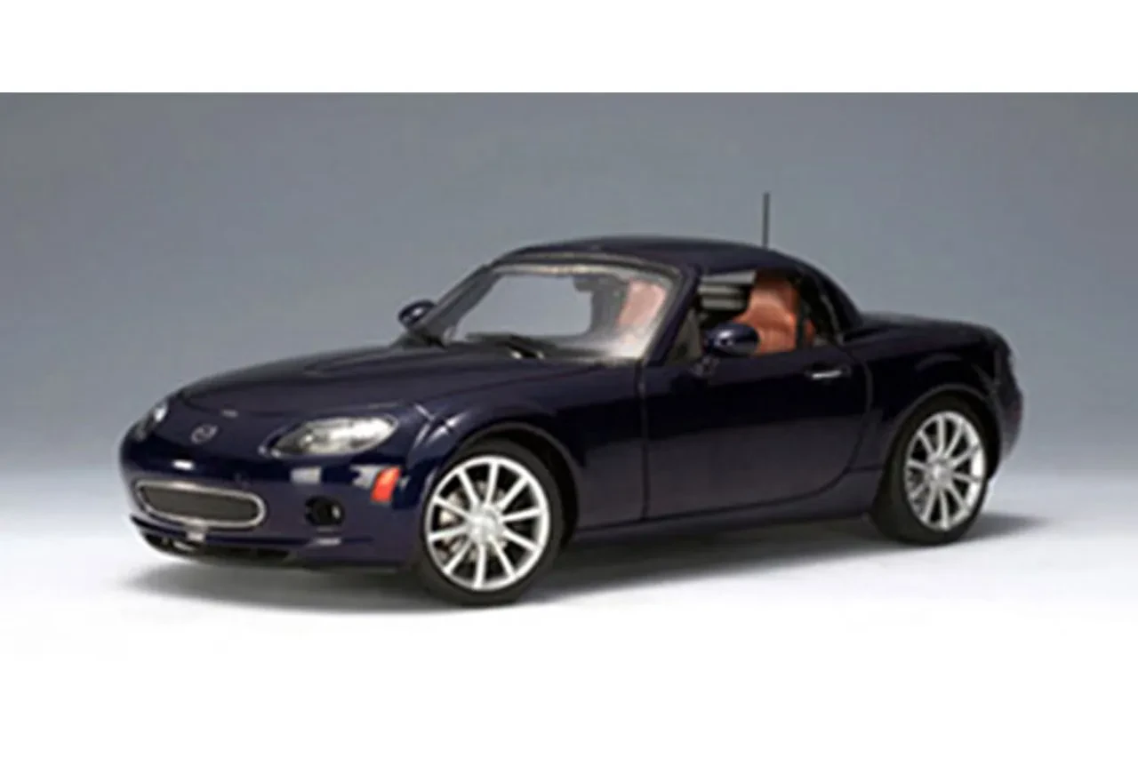 AUTOart Mazda MX-5 Diecast