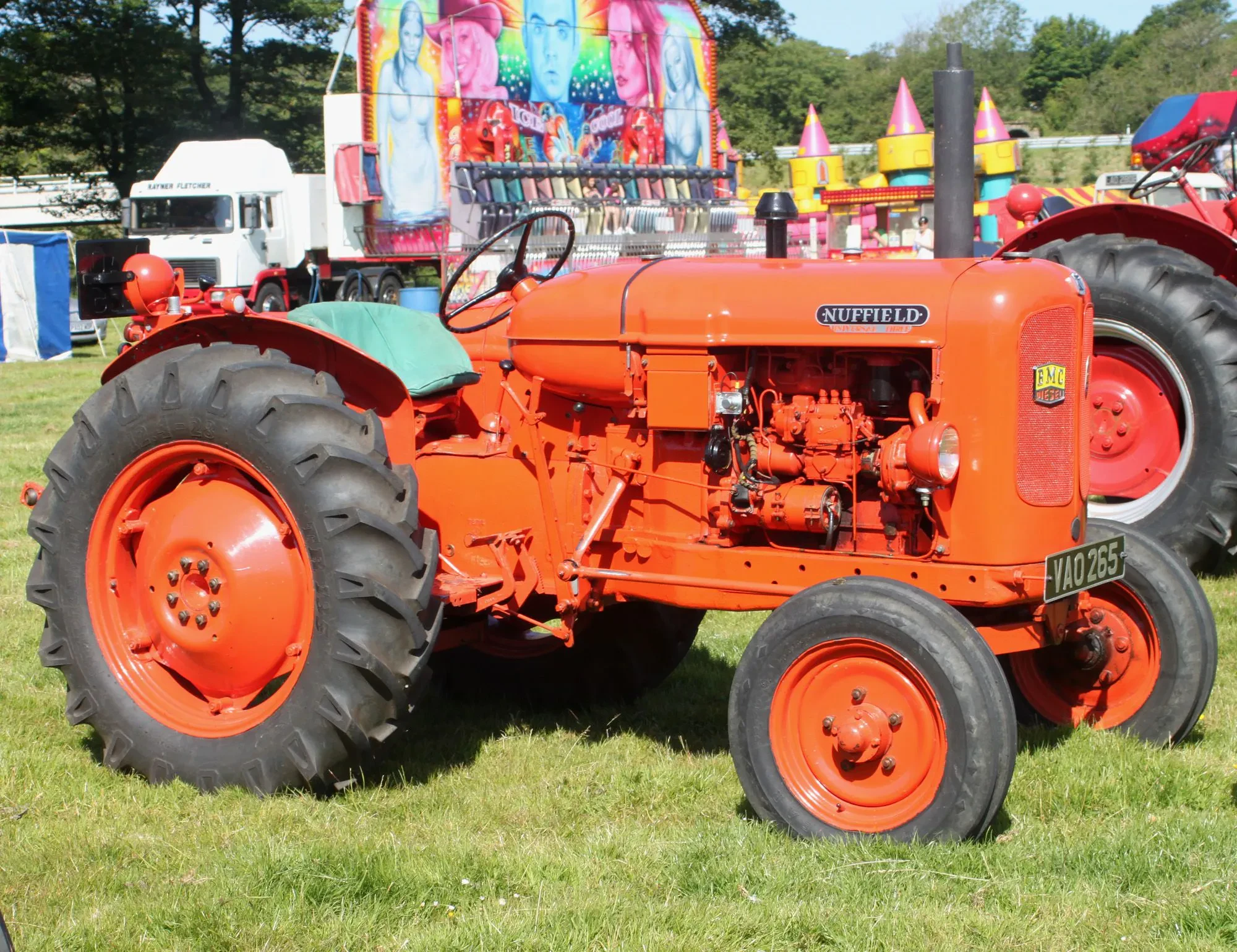 img/4447_digging-into-the-miniature-world-of-nuffield-diecast-tractors.webp