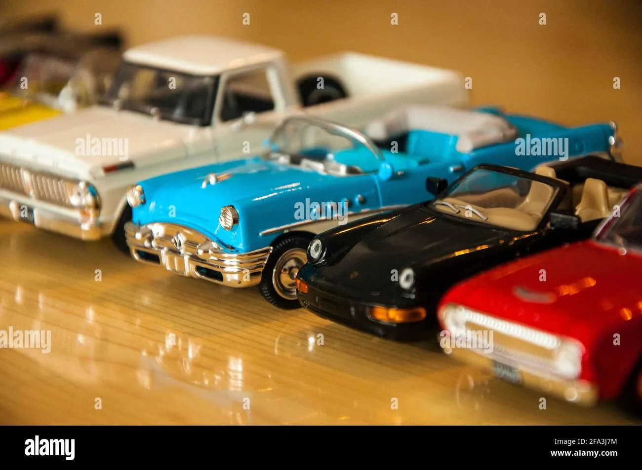 img/4457_diecast-cars-are-awesome-lets-talk-about-them.webp