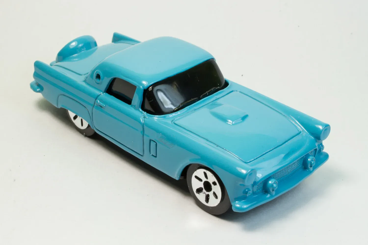 Maisto 2005 Ford Thunderbird Diecast