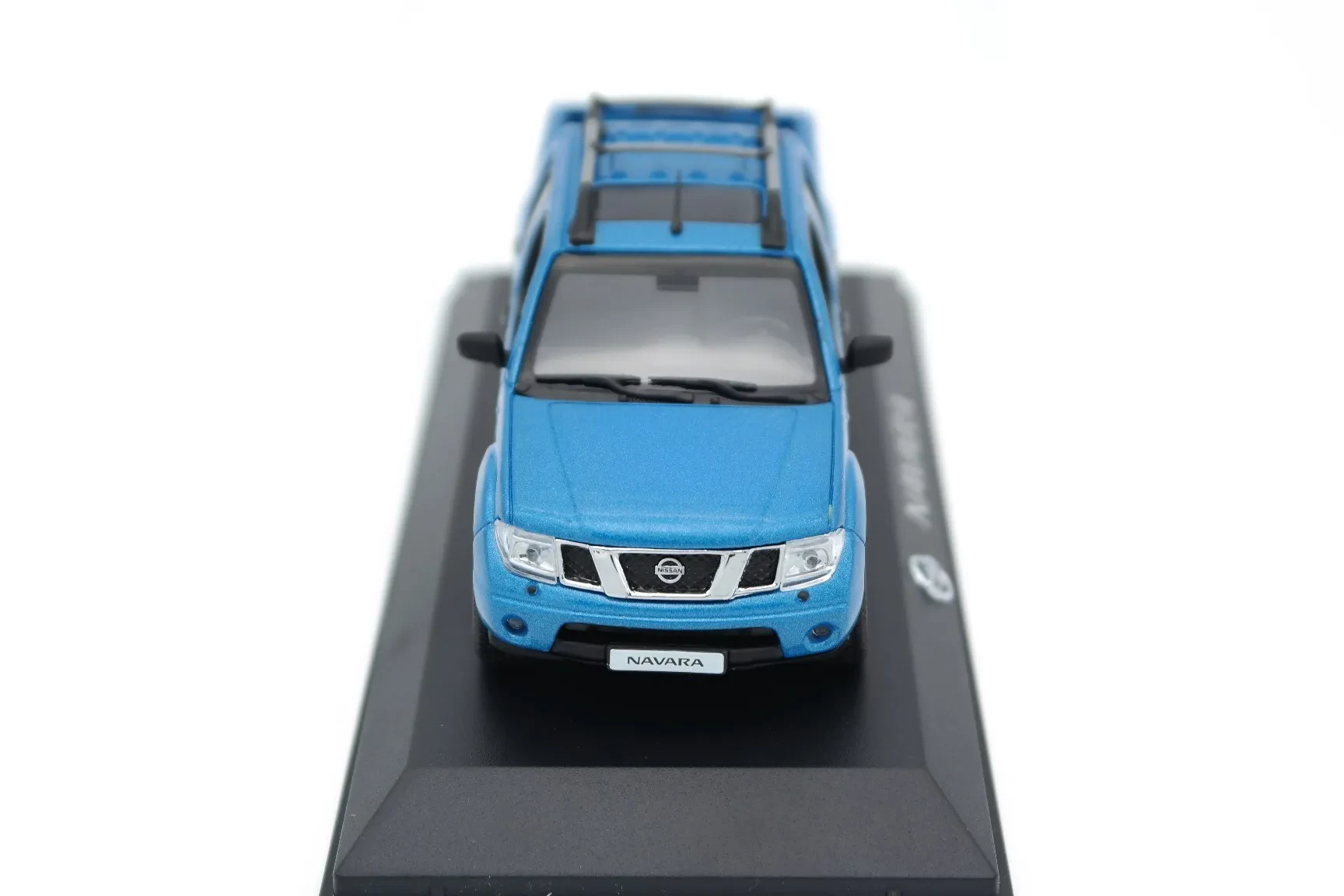 diecast nissan navara collection
