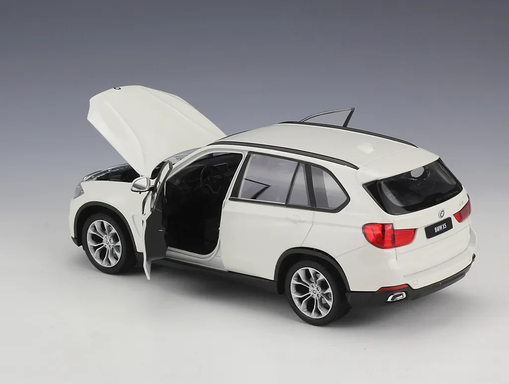 img/4499_bmw-x1-diecast-models-a-collectors-guide.webp