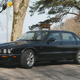img/4536_jaguar-xjr-diecast-models-a-collectors-dream.webp