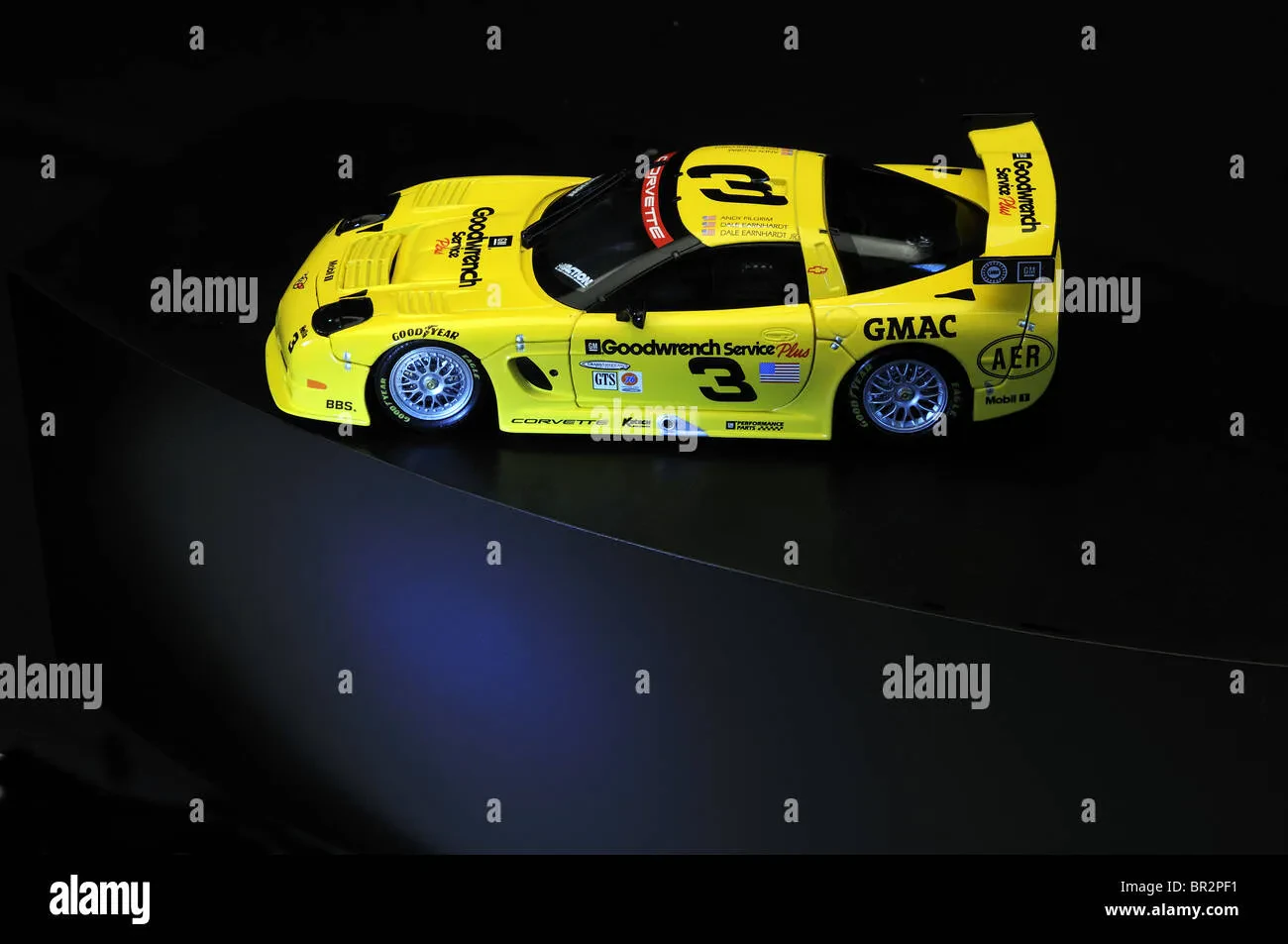 img/4562_why-is-everyone-obsessed-with-dale-earnhardts-yellow-corvette-diecast.webp