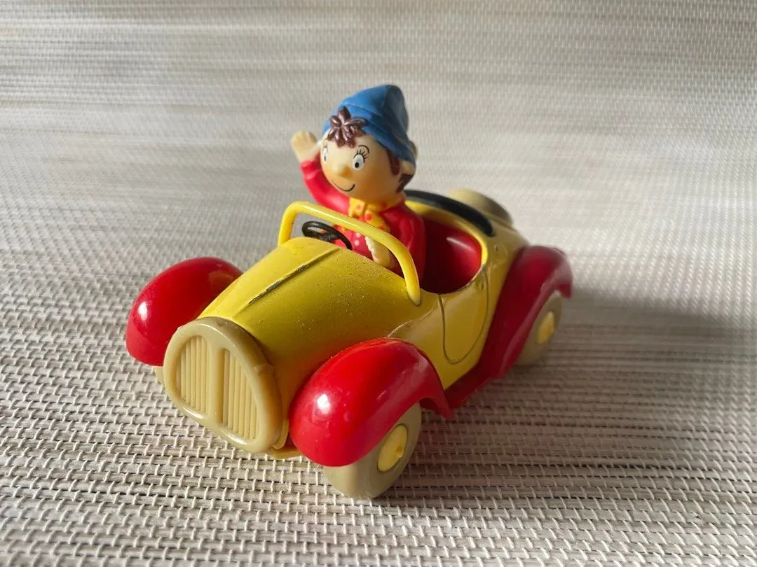 img/4581_noddys-car-in-diecast-form-a-joyful-ride-down-memory-lane.webp