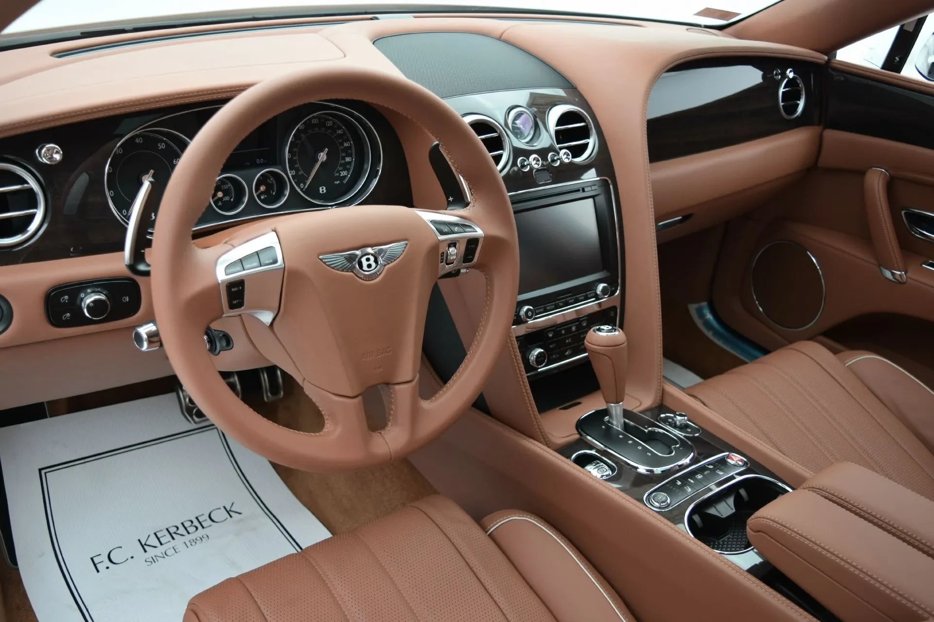 bentley flying spur diecast interior detail