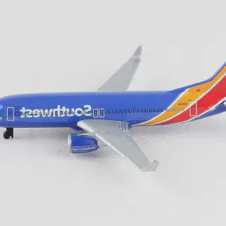 img/4231_want-a-sweet-deal-on-diecast-airplanes-lets-talk-coupons.webp