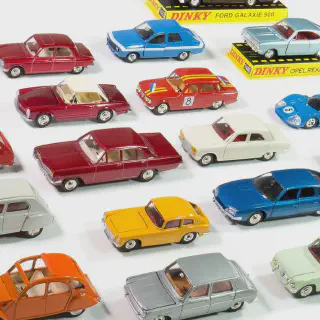 img/4563_diecast-models-down-under-a-comprehensive-look-at-collecting-in-australia.webp