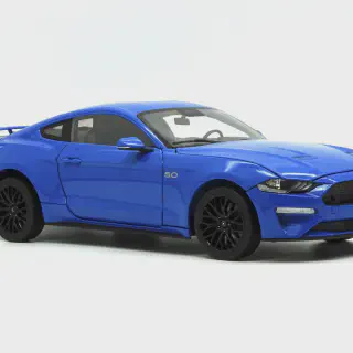 img/4594_cruising-the-gold-coast-for-diecast-cars-lets-talk.webp