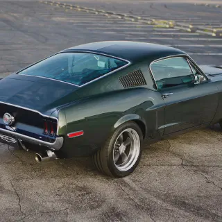 img/4171_lets-talk-about-those-awesome-1968-mustang-fastback-diecast-cars.webp