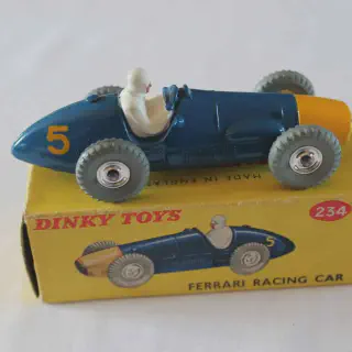img/4285_unearthing-the-diecast-gems-a-collectors-guide-to-tiny-treasures.webp