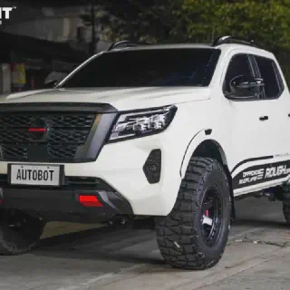 img/4474_diecast-nissan-navara-a-tiny-truck-with-a-big-story.webp