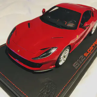img/4488_ferrari-812-superfast-diecast-models-a-collectors-dream.webp
